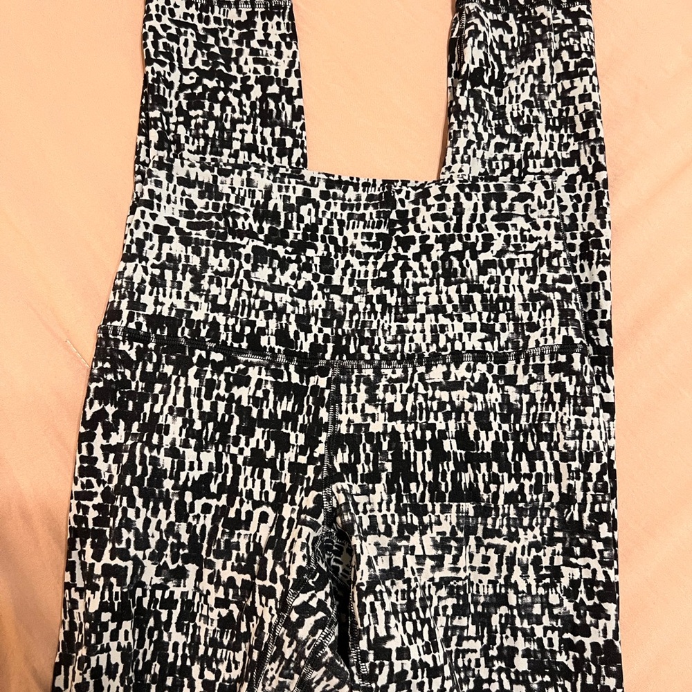 Lululemon printed leggings